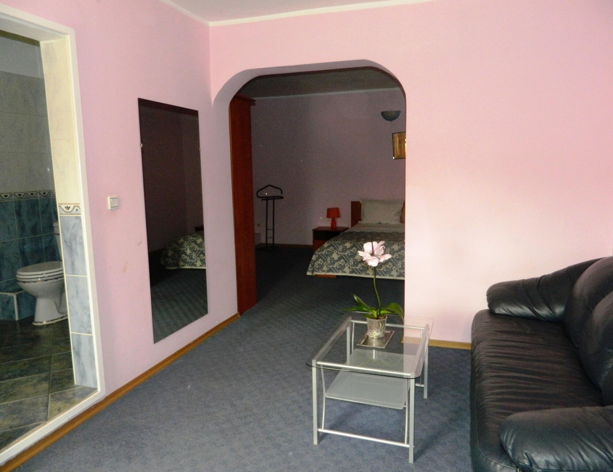 Hotel Adriatico Temesvár Kültér fotó