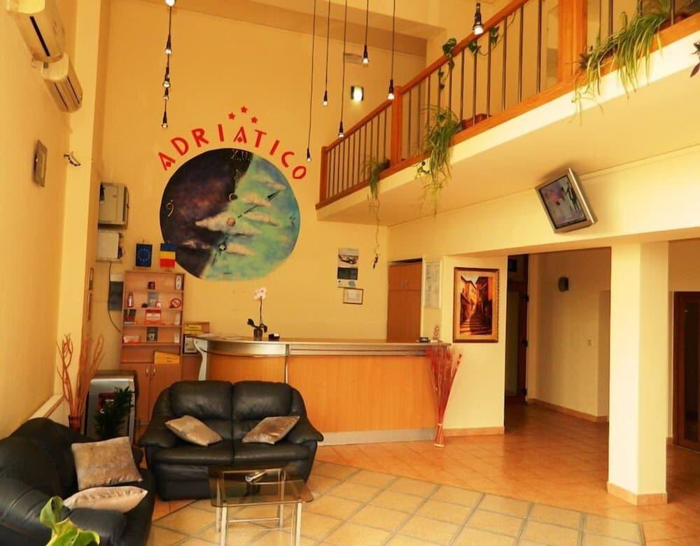 Hotel Adriatico Temesvár Kültér fotó