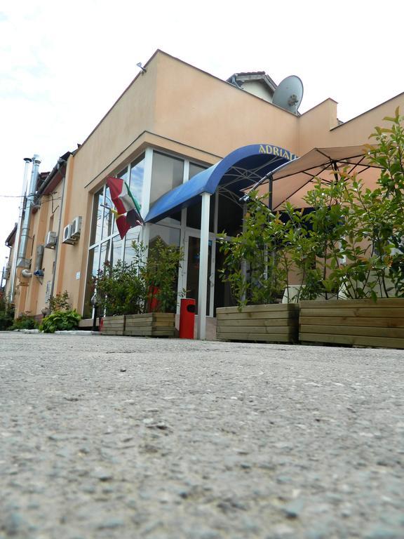 Hotel Adriatico Temesvár Kültér fotó